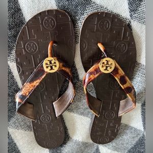 Tory Burch, patent leather leopard print, size 7.